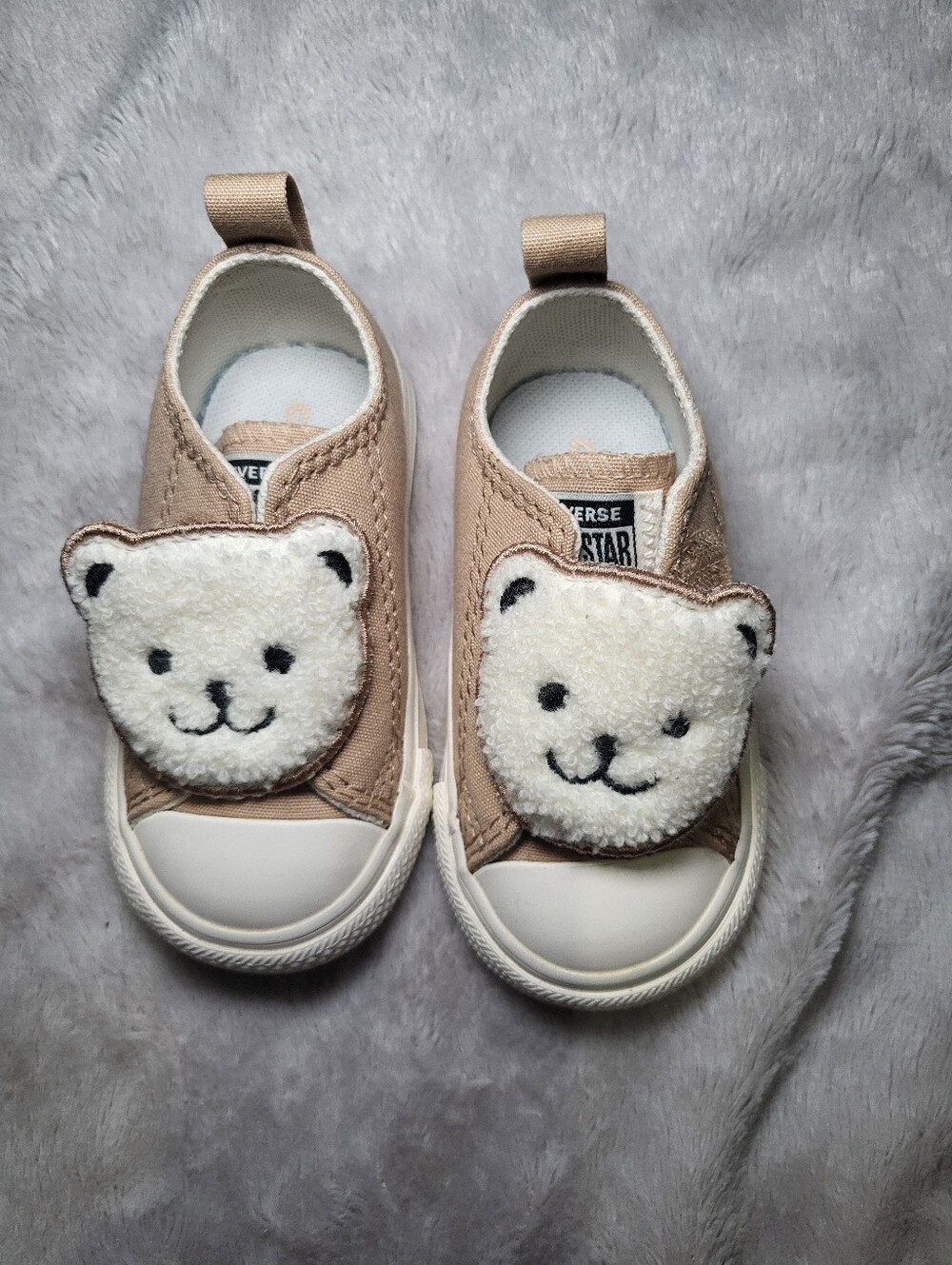 Converse Kids Tan Sneakers with Cream Bear Appliques